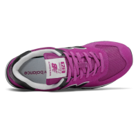 Женские кроссовки New Balance 574 пурпурные